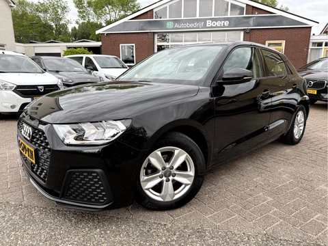 Audi A1 Sportback 25 TFSI Pro Line App Connect, Cruise Controll, 15''Lmv