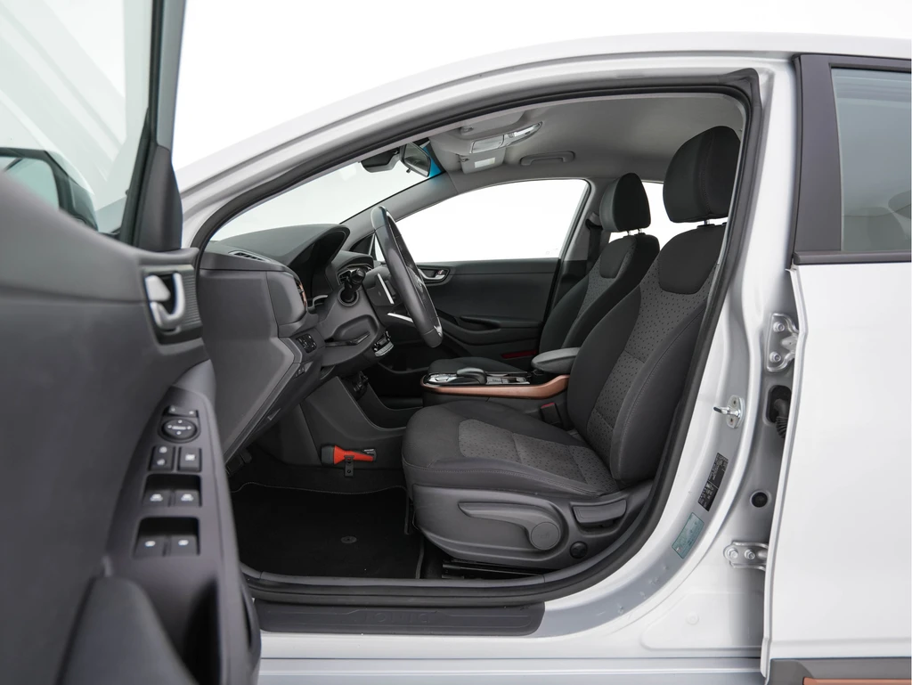 Hyundai IONIQ – foto 8