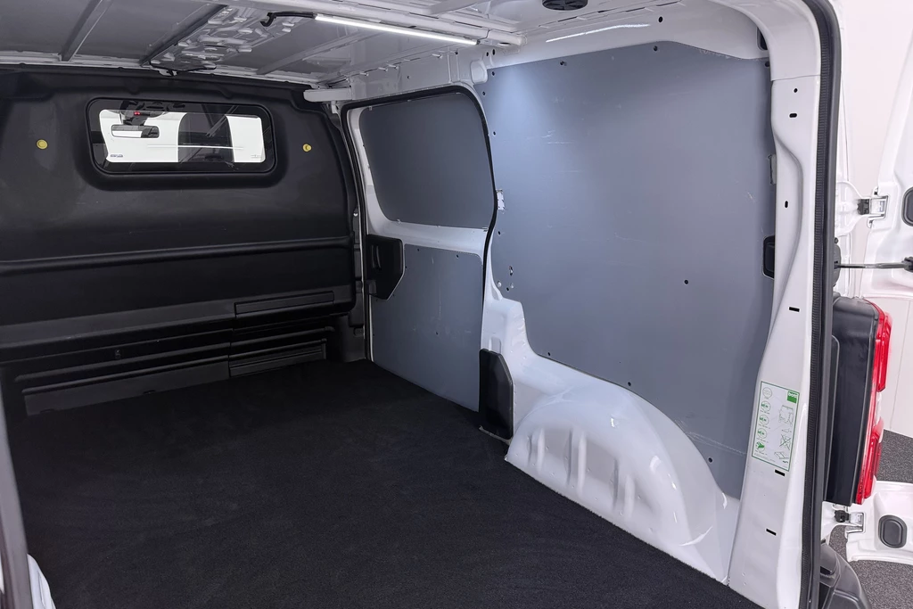Opel Vivaro-e – foto 12
