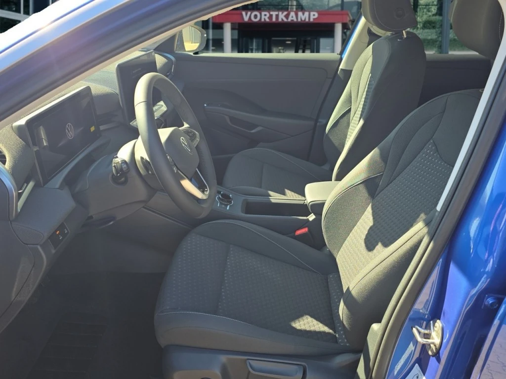 Volkswagen T-Roc – foto 15