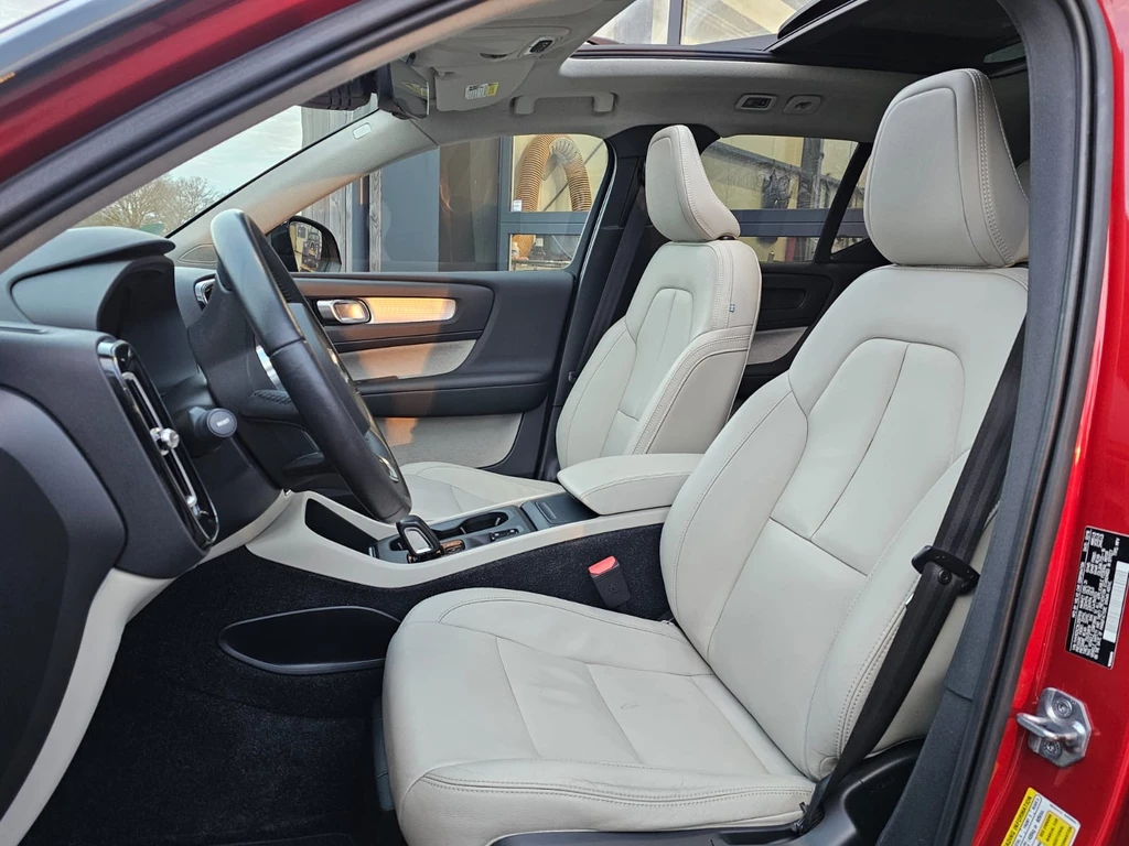 Volvo XC40 – foto 26