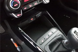 Kia Stonic – thumbnail 57