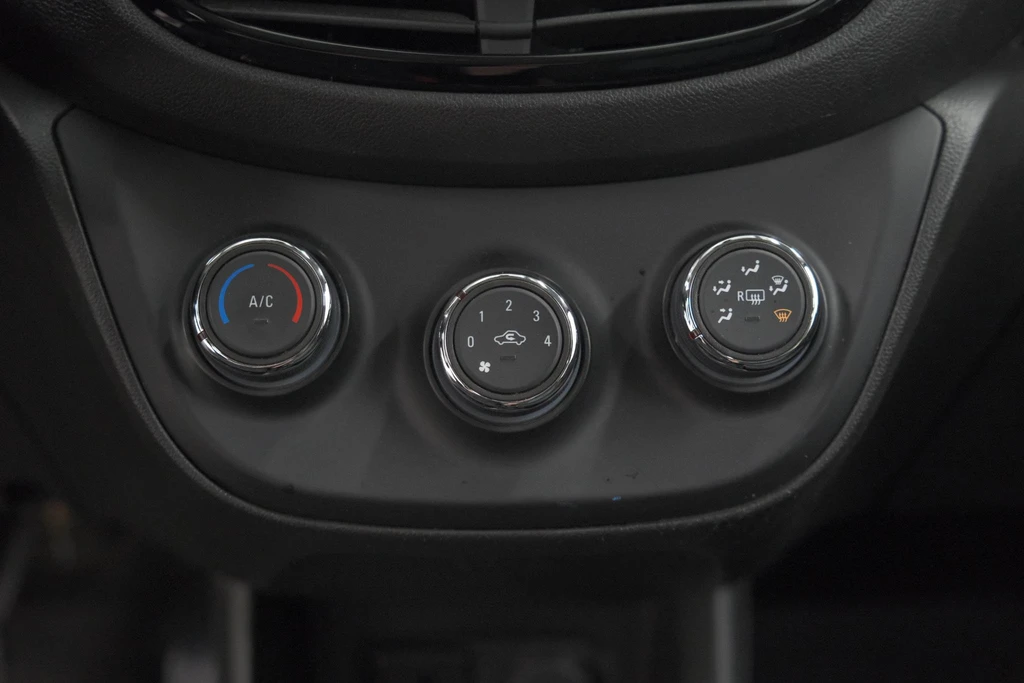 Opel KARL – foto 29