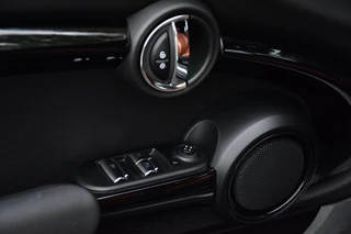 MINI Cooper Cabrio – thumbnail 15