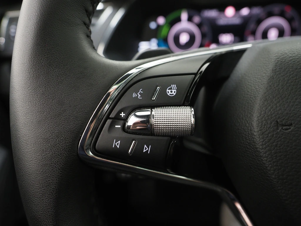 Škoda Superb – foto 25