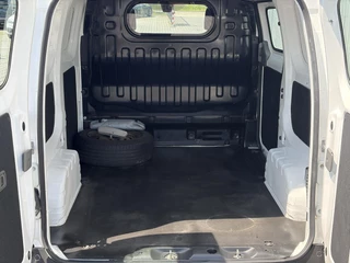 Nissan e-NV200 – thumbnail 11
