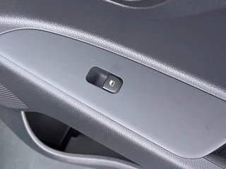 Kia Stonic – thumbnail 43