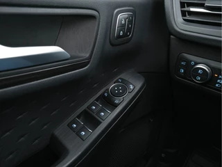 Ford Kuga – thumbnail 22