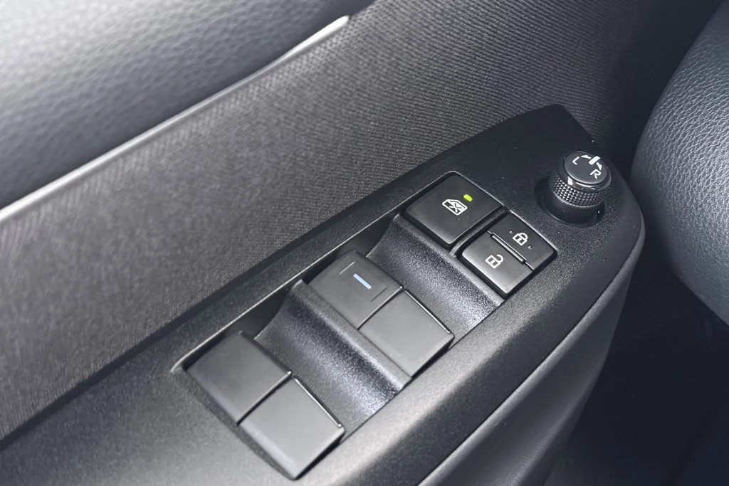 Toyota Yaris – foto 15