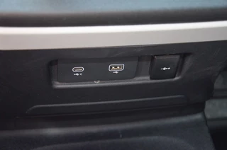 Land Rover Defender – thumbnail 14