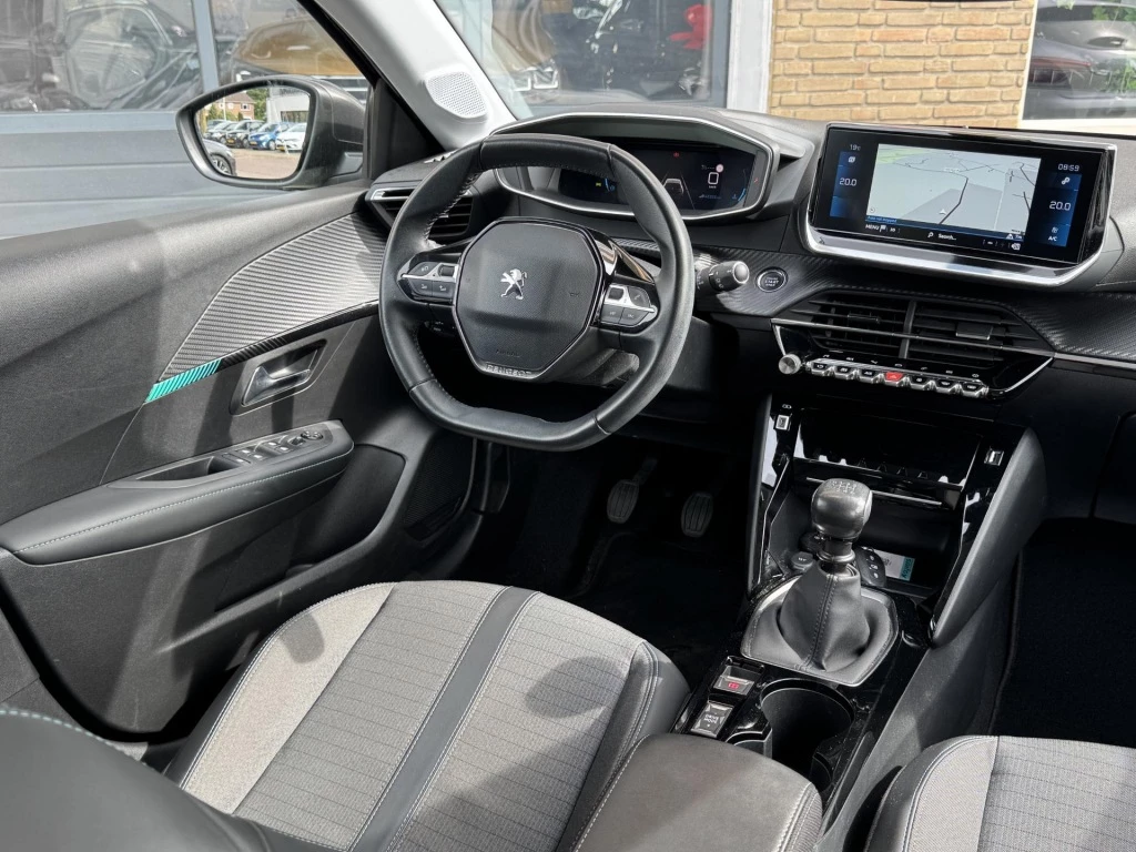 Peugeot 208 – foto 10