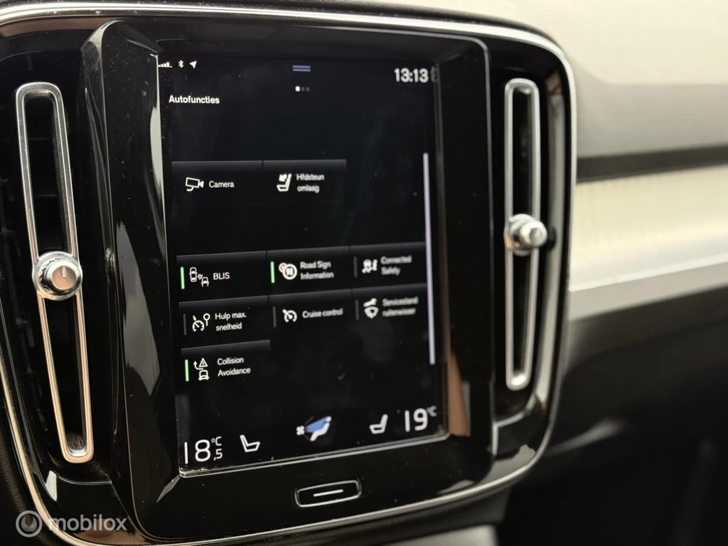 Volvo XC40 – foto 17