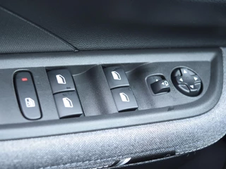 Opel Frontera – thumbnail 16