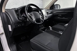 Mitsubishi Outlander – thumbnail 23
