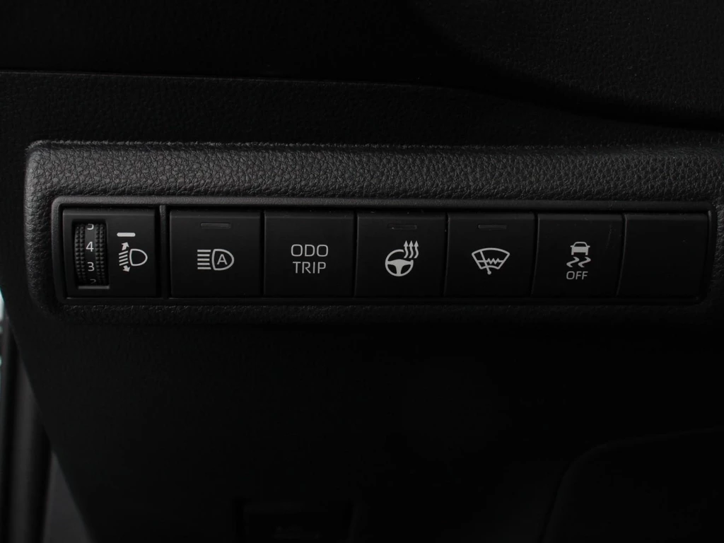 Toyota Corolla Touring Sports – foto 18