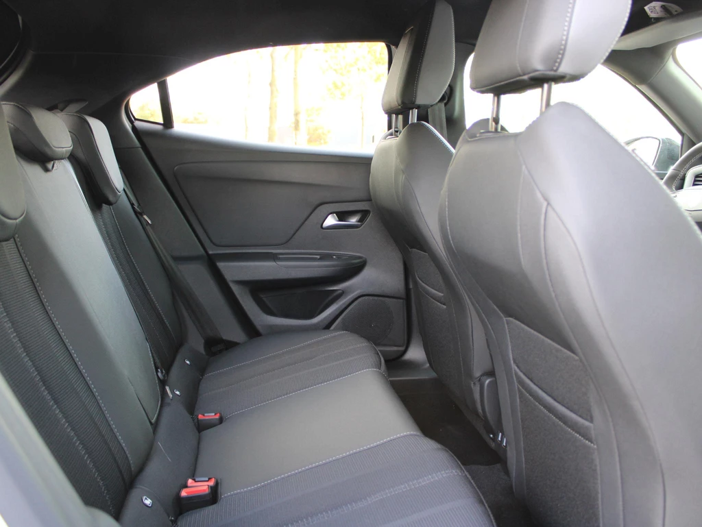Opel Mokka-e – foto 8