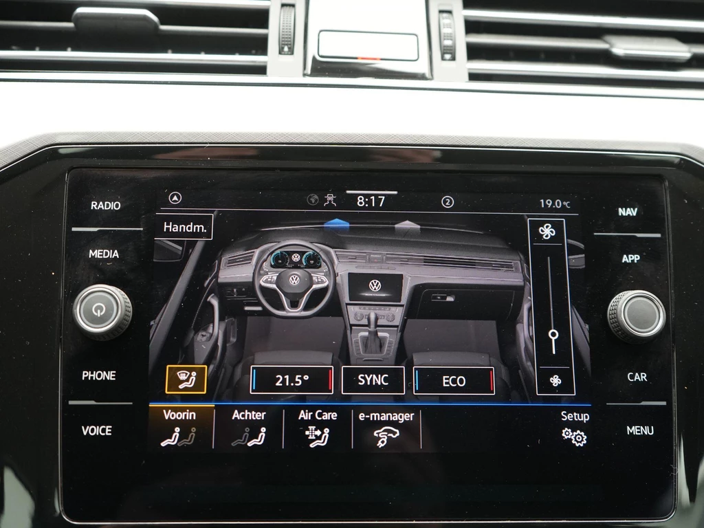 Volkswagen Passat – foto 23