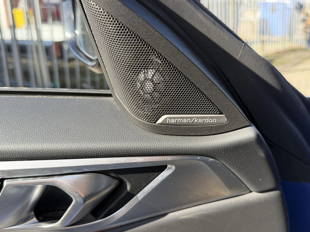 BMW i4 – foto 12