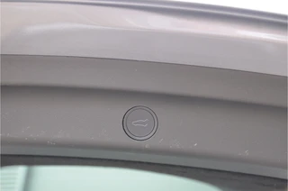 Tesla Model Y – thumbnail 33
