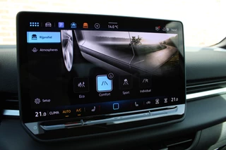 Volkswagen T-Roc – thumbnail 30