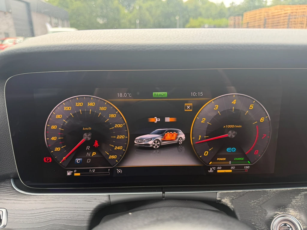 Mercedes-Benz E-Klasse – foto 43