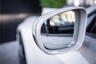 Porsche 911 – thumbnail 48