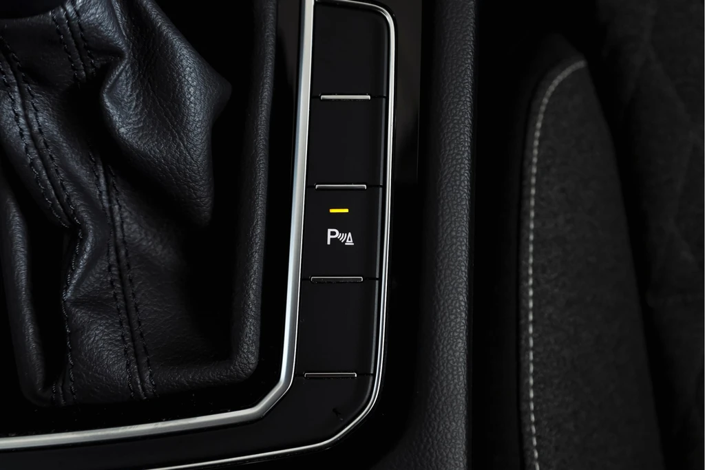 Volkswagen Passat – foto 34