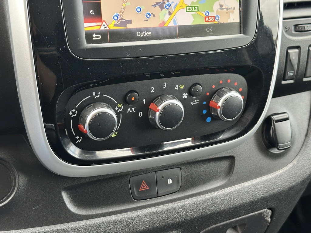 Renault Trafic – foto 11