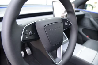Tesla Model Y – thumbnail 16