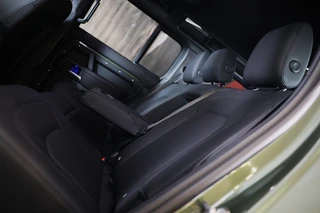 Land Rover Defender – thumbnail 50