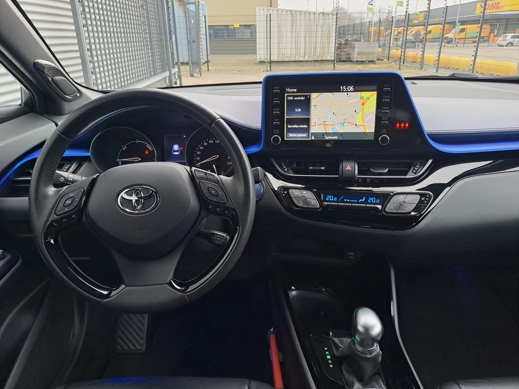 Toyota C-HR – foto 22