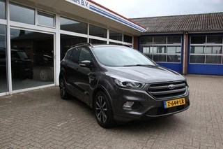 Ford Kuga – thumbnail 3