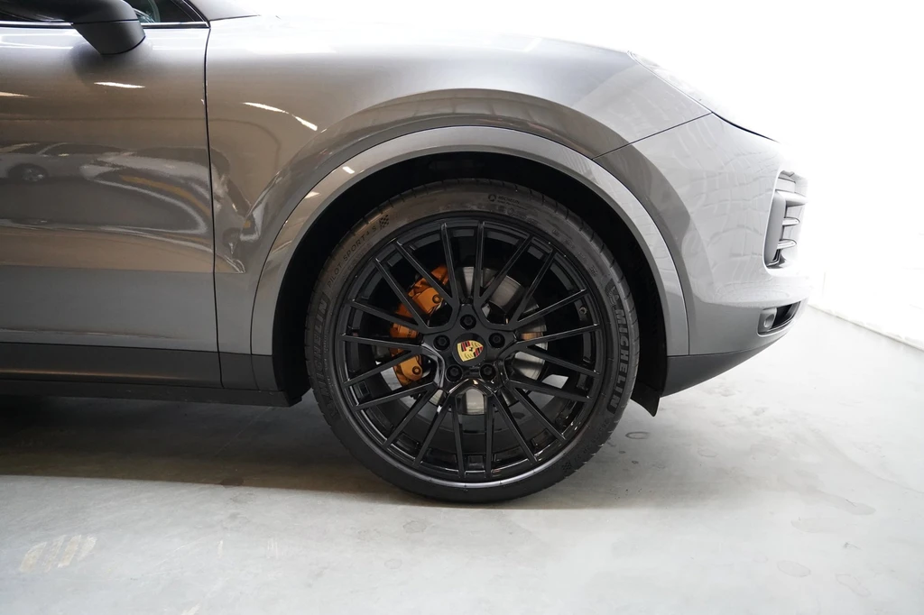 Porsche Cayenne – foto 12