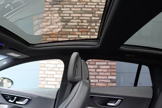 Mercedes-Benz EQE – thumbnail 12