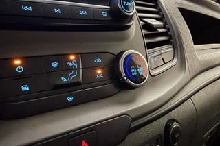 Ford Transit Custom – thumbnail 23
