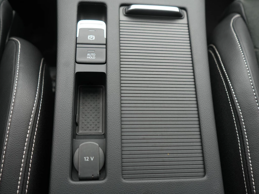 Volkswagen Passat – foto 34