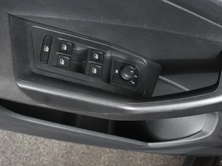 Volkswagen T-Roc – thumbnail 14