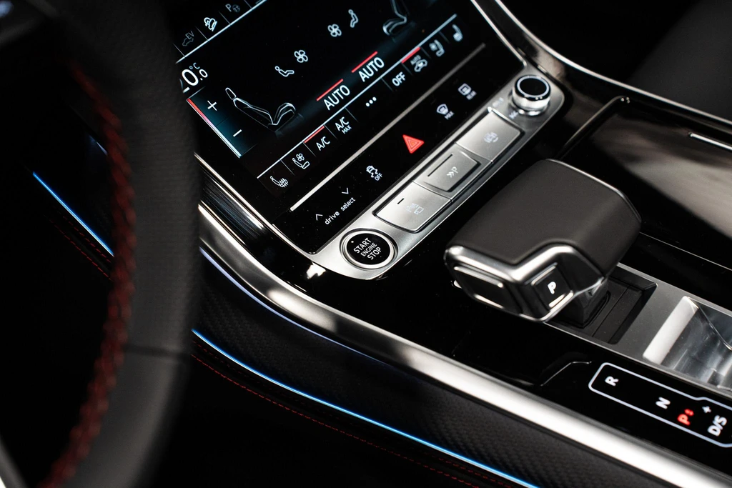 Audi Q8 – foto 19