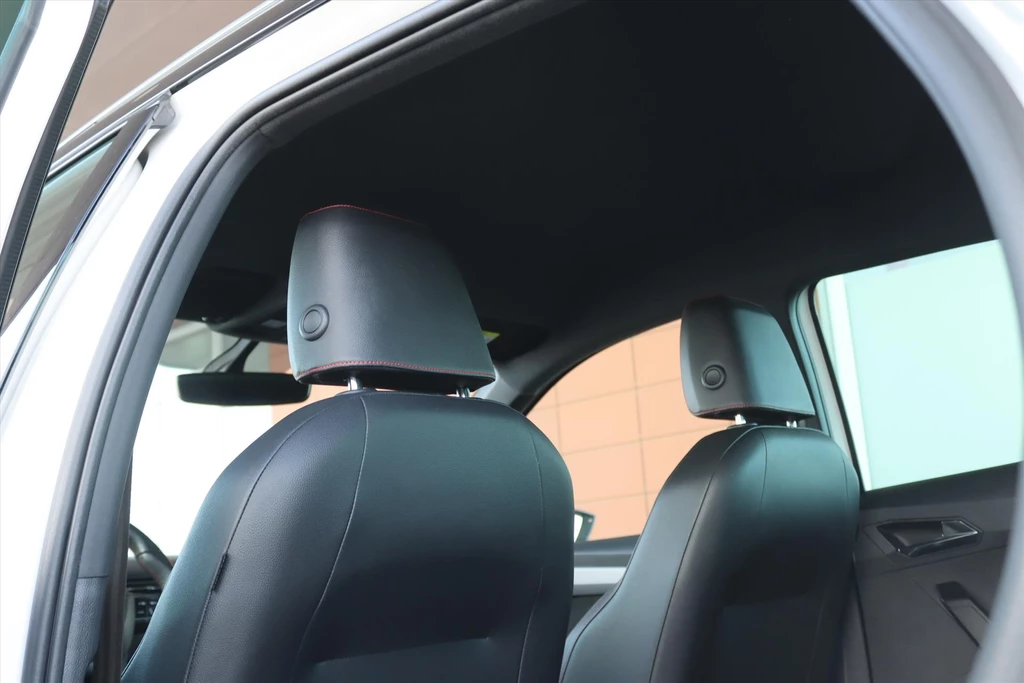 SEAT Arona – foto 17
