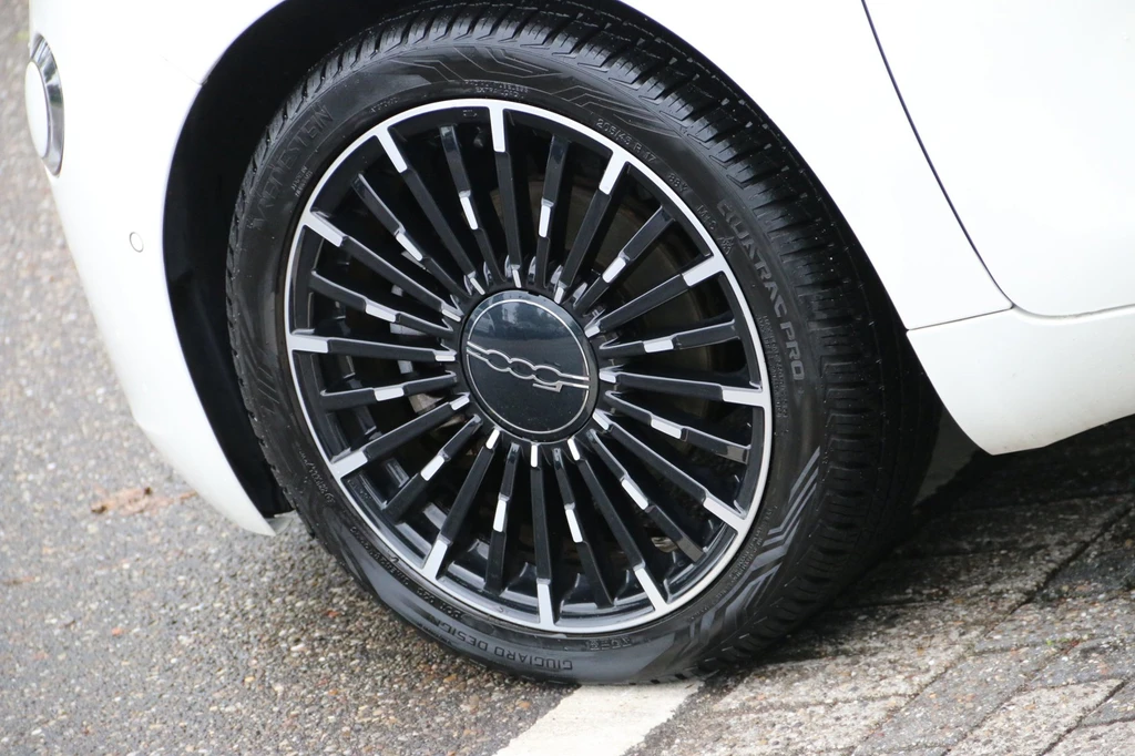 Fiat 500C – foto 8