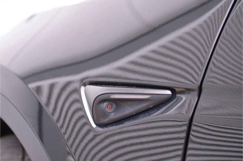 Tesla Model Y – foto 31