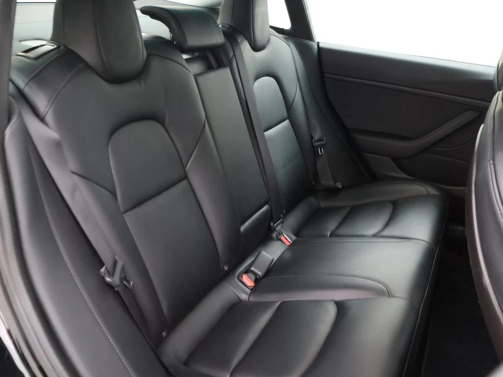Tesla Model 3 – foto 9