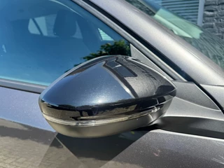 Peugeot 2008 – thumbnail 8