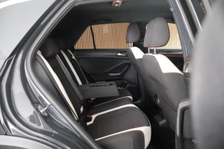 Volkswagen T-Roc – thumbnail 10