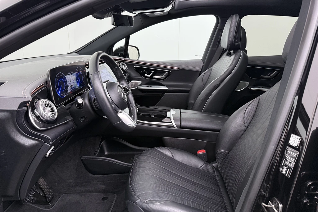 Mercedes-Benz EQE – foto 11