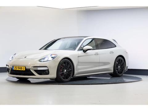 Porsche Panamera Sport Turismo 4.0 Turbo