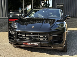 Porsche Cayenne – thumbnail 1