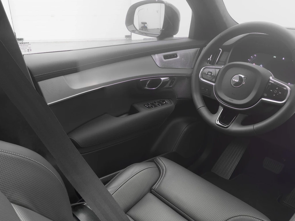 Volvo XC90 – foto 29