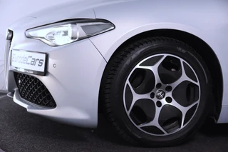 Alfa Romeo Giulia – thumbnail 31