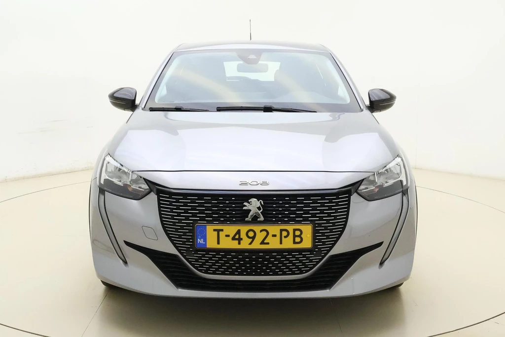 Peugeot e-208 – foto 9